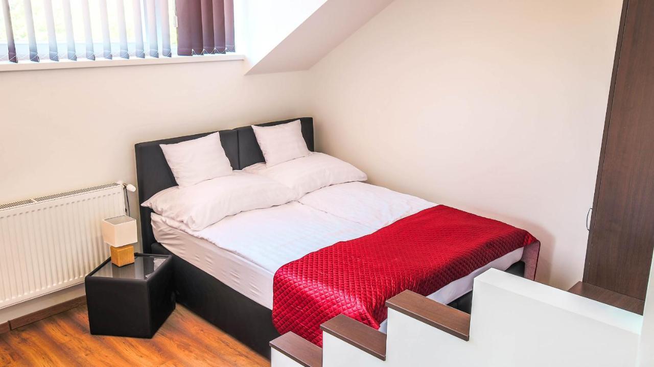 White Apartman Siofok Dış mekan fotoğraf