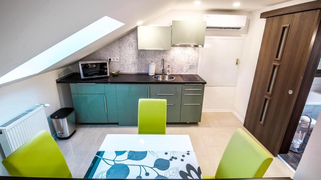 White Apartman Siofok Dış mekan fotoğraf