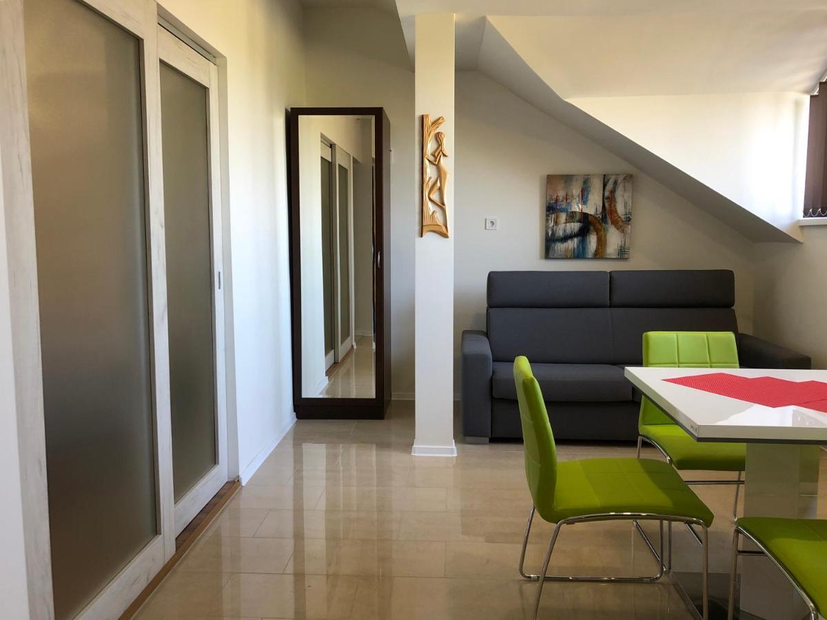 White Apartman Siofok Dış mekan fotoğraf